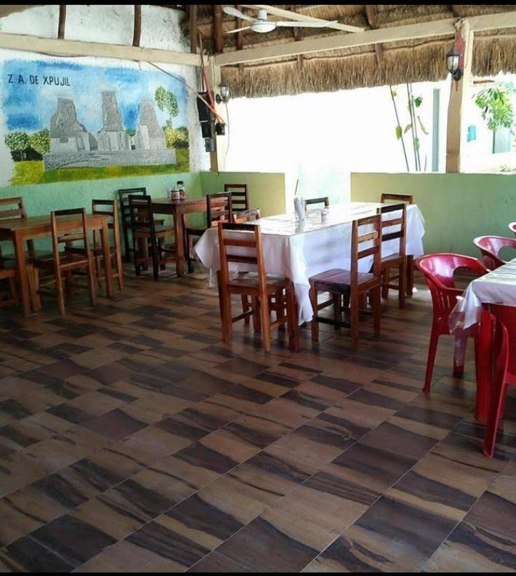 Hotel Templo Maya Xpujil Esterno foto