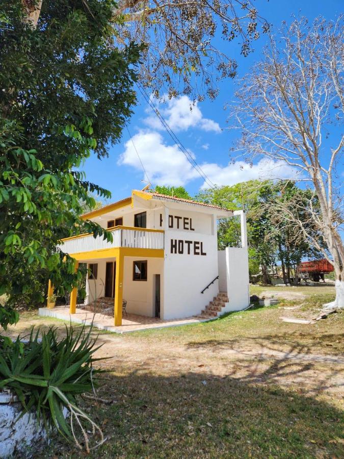 Hotel Templo Maya Xpujil Esterno foto